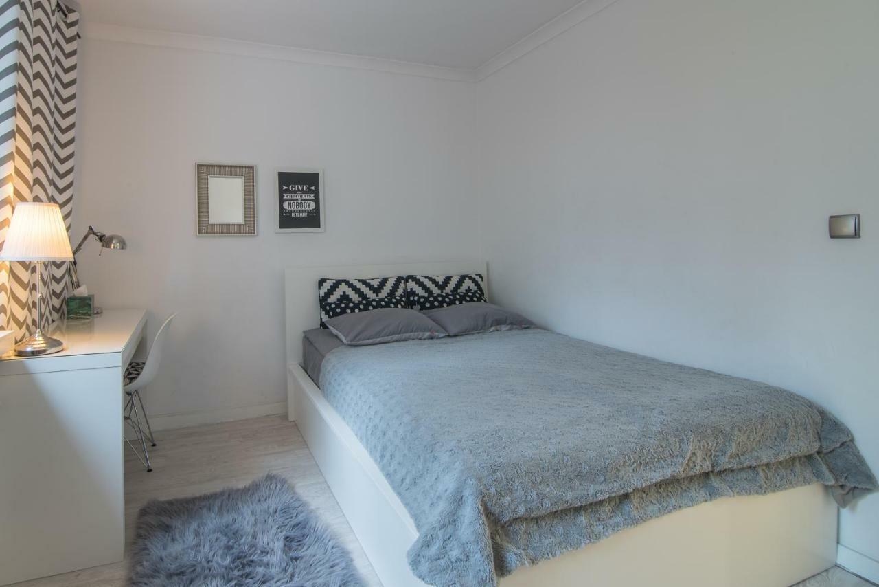 The White Apartment Warsaw Luaran gambar